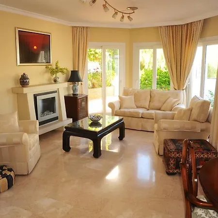Casa Isabella Villa *